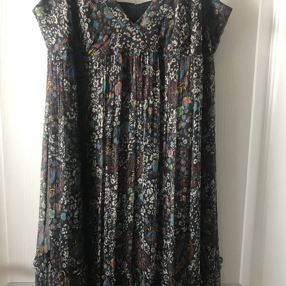 Never worn without tags. - Picture 3 of 5